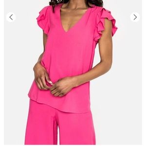 Gibsonlook Sunnyside ruffle sleeve v-neck top, size L